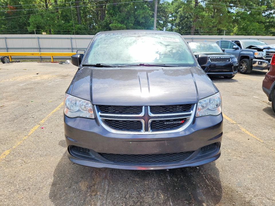 60672576 :رقم المزاد ، 2C4RDGBG5LR188653 vin ، 2020 Dodge Grand Caravan مزاد بيع