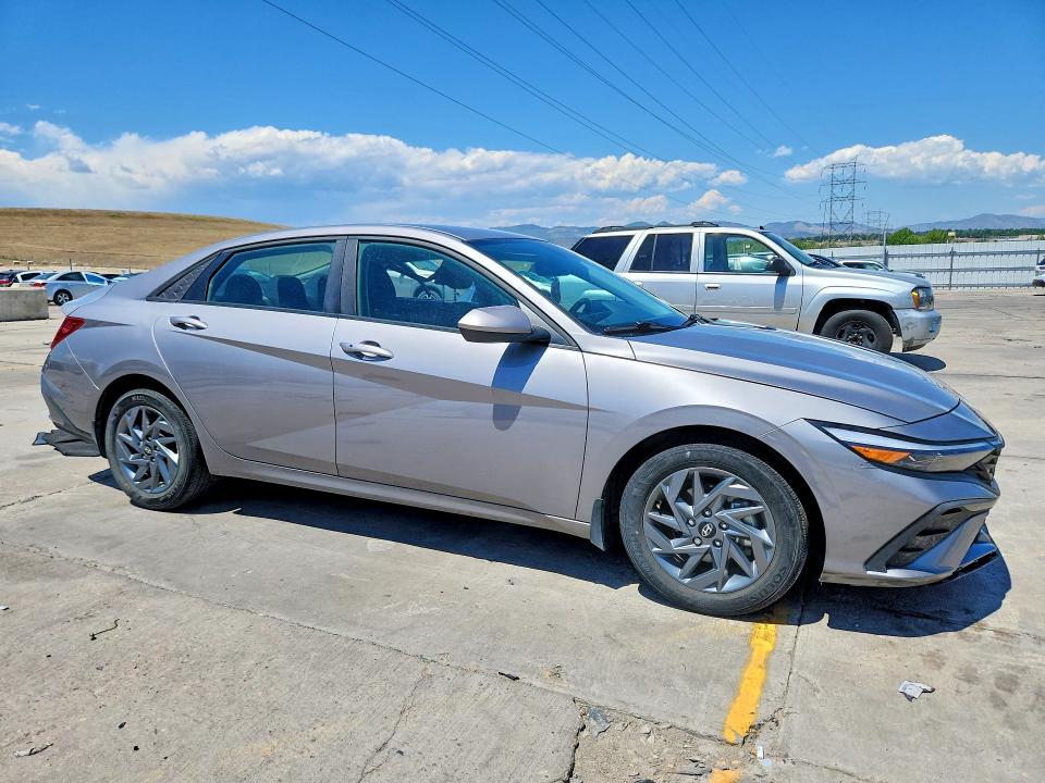 Продаж на аукціоні авто 2024 Hyundai Elantra, vin: KMHLM4DG0RU758390, номер лоту: 60819436