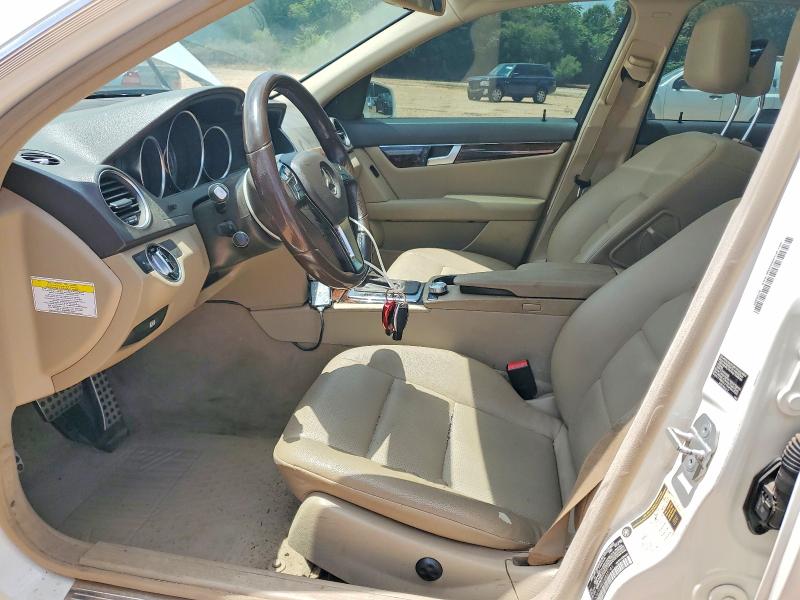 Продаж на аукціоні авто 2013 Mercedes-benz C, vin: WDDGF4HB5DA835141, номер лоту: 60216436