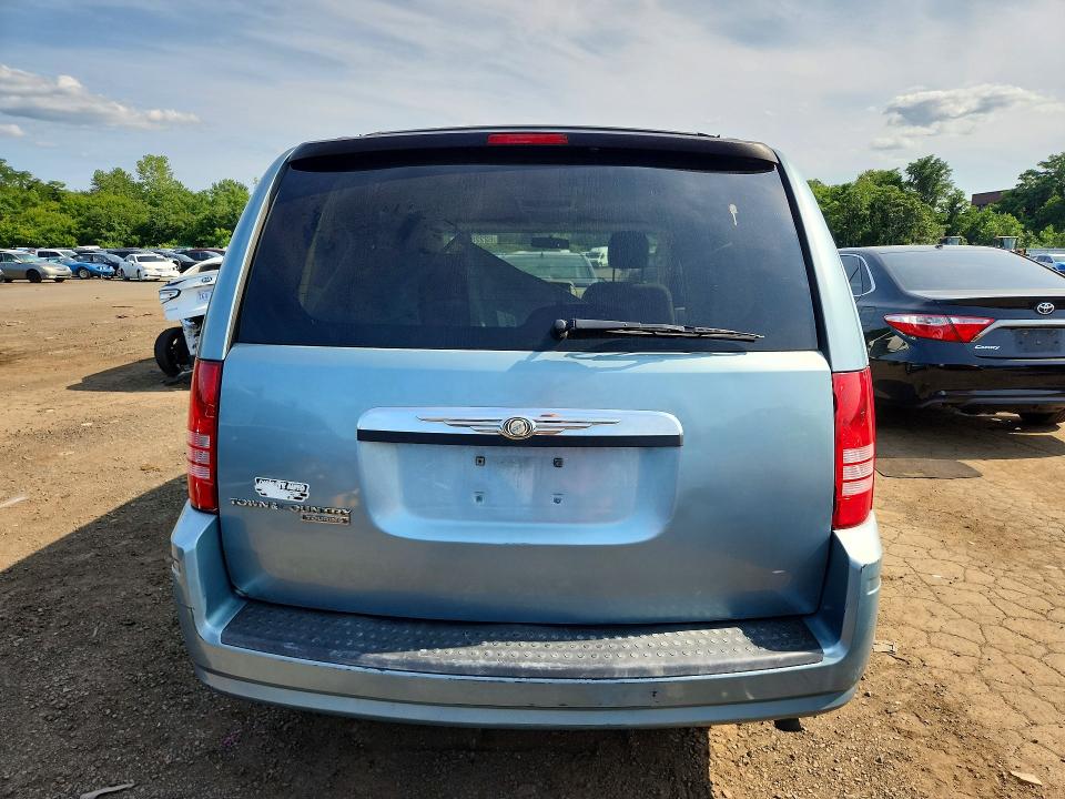 Продажа на аукционе авто 2008 Chrysler Town & Country, vin: 2A8HR54PX8R135557, номер лота: 62228806