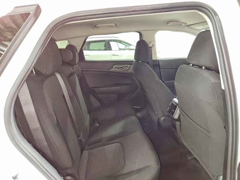 63248386 :رقم المزاد ، KNDPUCAF2P7205442 vin ، 2023 Kia Sportage مزاد بيع