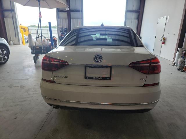 59788956 :رقم المزاد ، 1VWBT7A30HC022234 vin ، 2017 Volkswagen Passat مزاد بيع