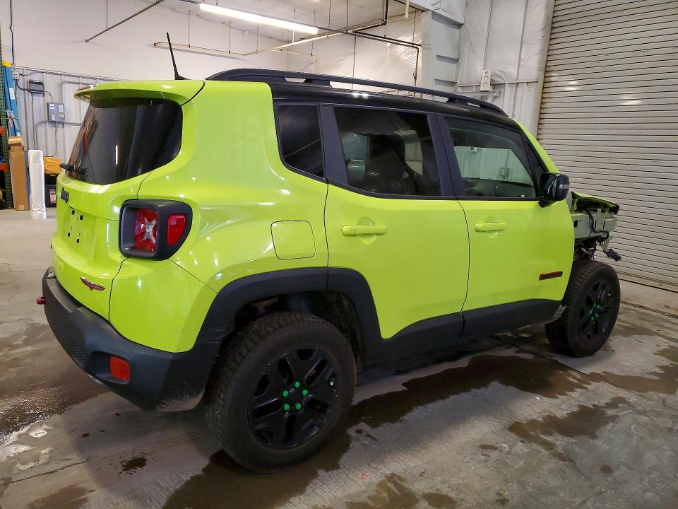 2018 Jeep Renegade მანქანა იყიდება აუქციონზე, vin: ZACCJBCB2JPH86737, აუქციონის ნომერი: 62157636