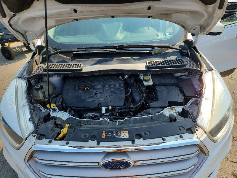 62754276 :رقم المزاد ، 1FMCU9GD2JUA77666 vin ، 2018 Ford Escape مزاد بيع