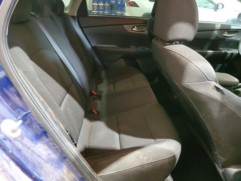 2020 Kia Forte მანქანა იყიდება აუქციონზე, vin: 3KPF24AD5LE248219, აუქციონის ნომერი: 61516206