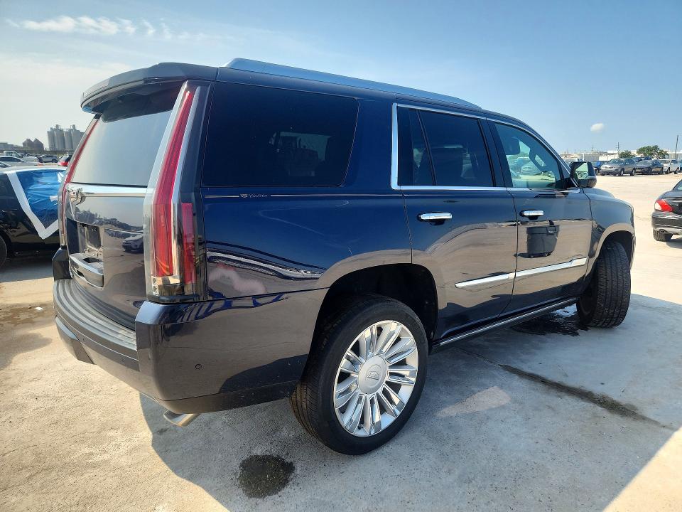 Продажа на аукционе авто 2018 Cadillac Escalade, vin: 1GYS4DKJ7JR319283, номер лота: 62398836