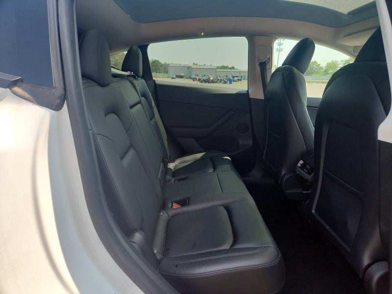 Продаж на аукціоні авто 2022 Tesla Model Y, vin: 7SAYGDEE2NF365429, номер лоту: 61999266