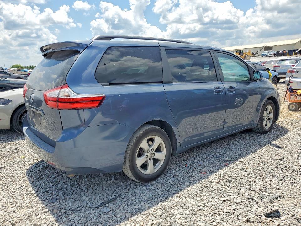 2016 Toyota Sienna მანქანა იყიდება აუქციონზე, vin: 5TDKK3DC3GS701373, აუქციონის ნომერი: 59718196