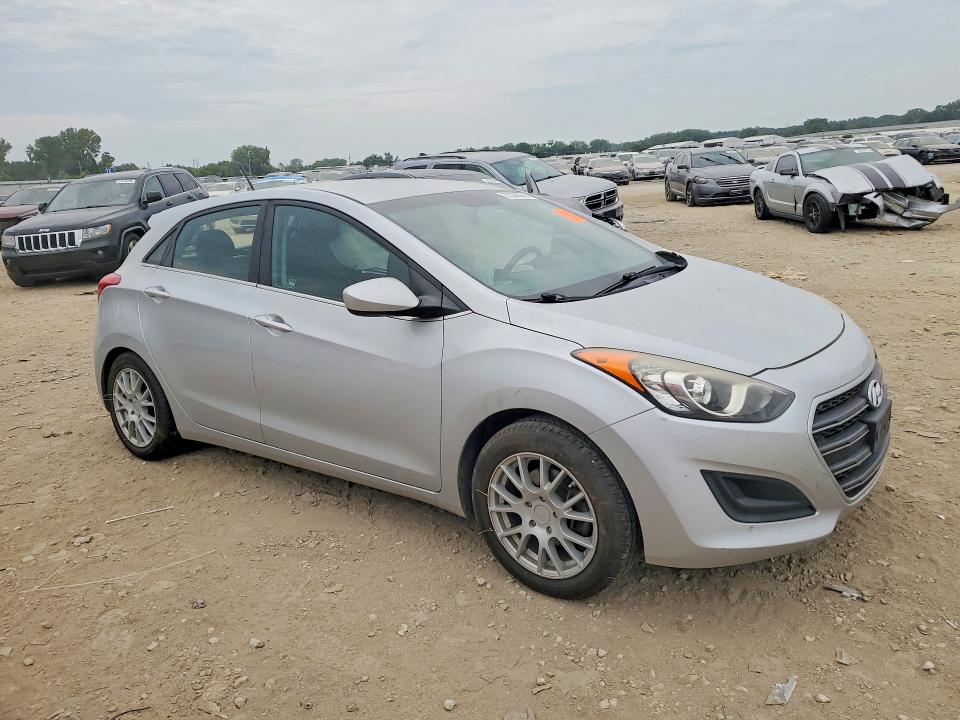 Продажа на аукционе авто 2017 Hyundai Elantra Gt, vin: KMHD35LH7HU350264, номер лота: 62296566
