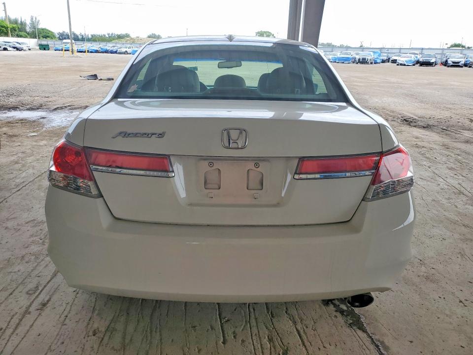 Aukcja sprzedaży 2012 Honda Accord, vin: 1HGCP2F82CA074988, numer aukcji: 61386306