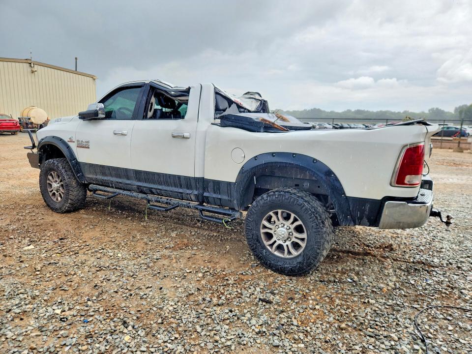 60760276 :رقم المزاد ، 3C6UR5FL7FG515904 vin ، 2015 Ram 2500 مزاد بيع