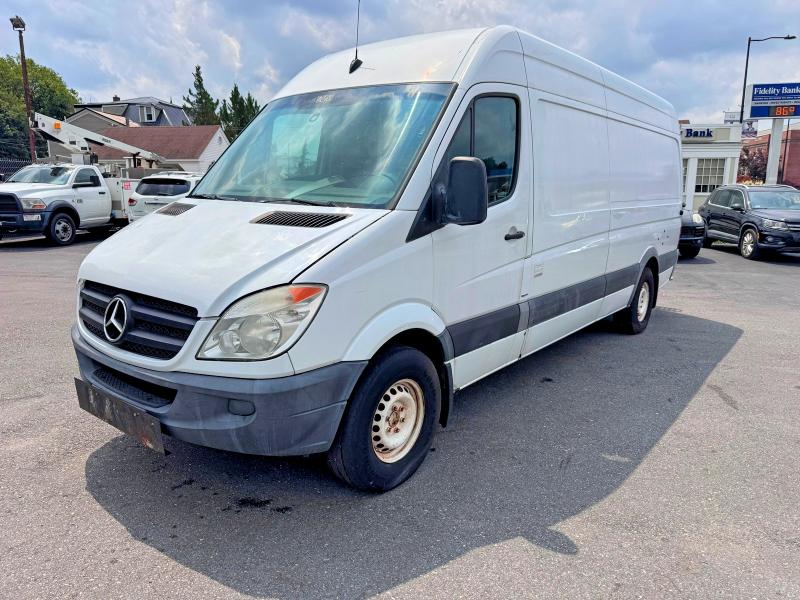 63203176 :رقم المزاد ، WD3PE8CB0B5576599 vin ، 2011 Mercedes-benz Sprinter مزاد بيع