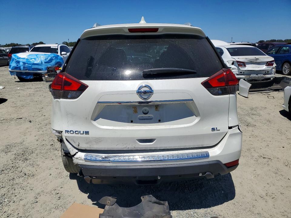 Auction sale of the 2017 Nissan Rogue, vin: 5N1AT2MT5HC849722, lot number: 61551666