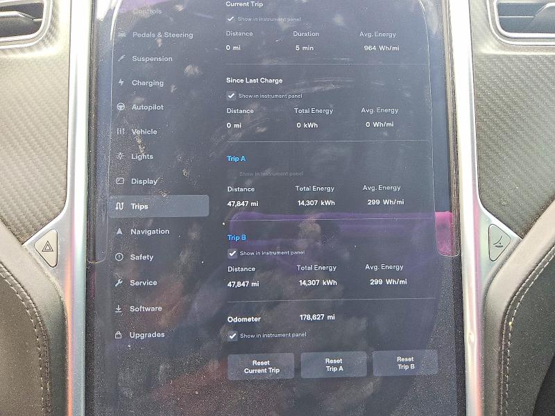 56339466 :رقم المزاد ، 5YJSA1E26GF160840 vin ، 2016 Tesla Model S مزاد بيع