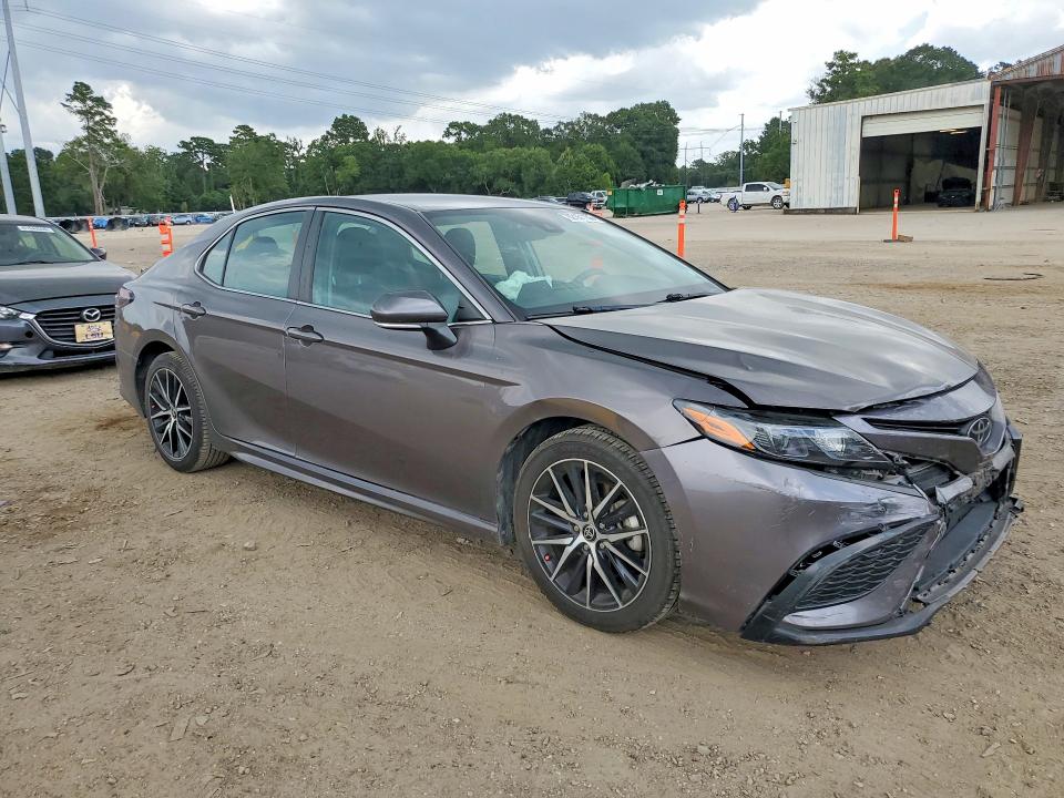 Продажа на аукционе авто 2022 Toyota Camry, vin: 4T1G11AK4NU671975, номер лота: 62161186