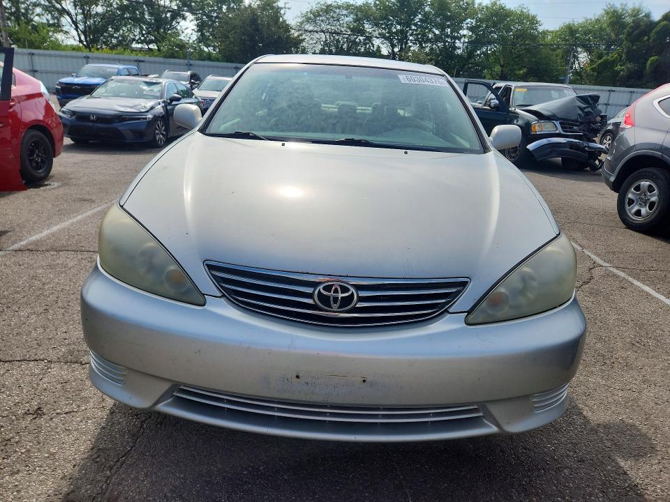 Продажа на аукционе авто 2005 Toyota Camry, vin: 4T1BE30K75U019007, номер лота: 60304376