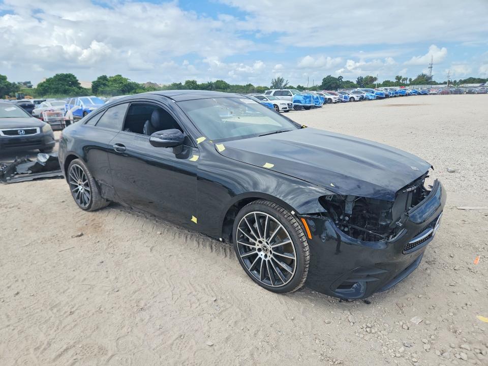 Продажа на аукционе авто 2022 Mercedes-benz E, vin: W1K1J5JB4NF177000, номер лота: 61572276