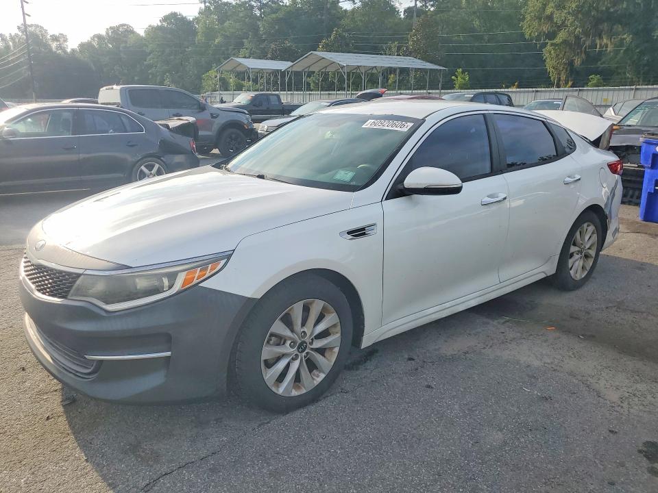 Aukcja sprzedaży 2018 Kia Optima, vin: 5XXGT4L33JG261836, numer aukcji: 60920606