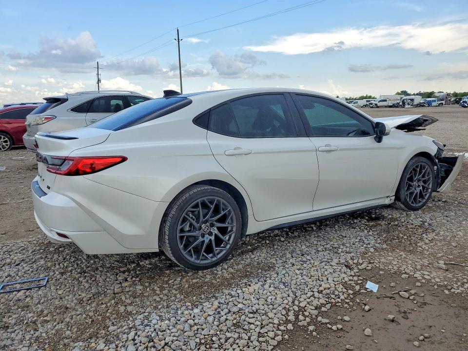 Auction sale of the 2025 Toyota Camry, vin: 4T1DAACK1SU099078, lot number: 60076896