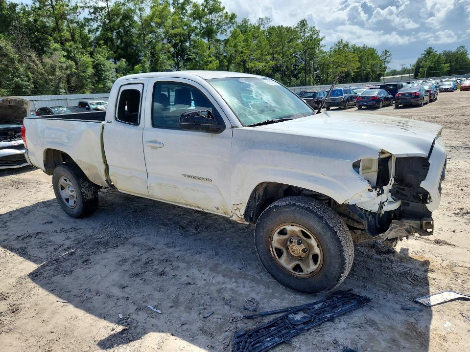 Продаж на аукціоні авто 2016 Toyota Tacoma, vin: 5TFSZ5AN6GX008630, номер лоту: 61070356