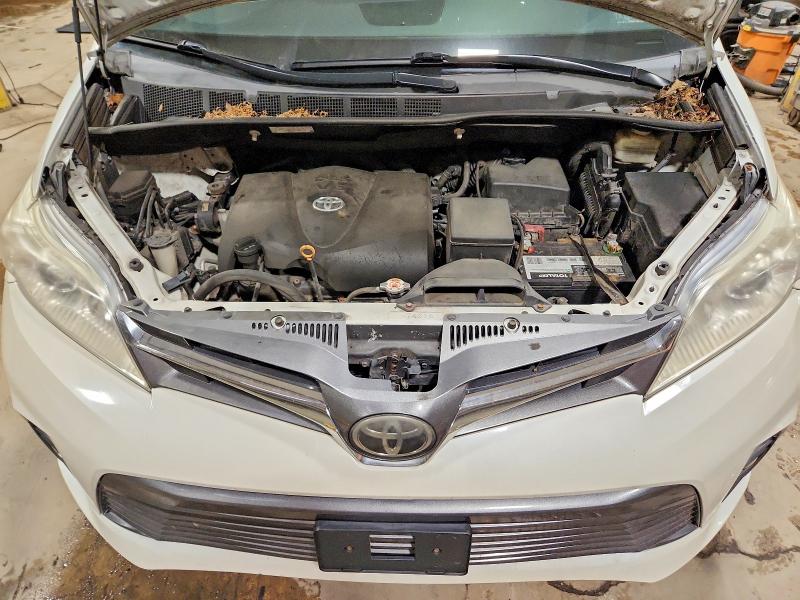 2018 Toyota Sienna მანქანა იყიდება აუქციონზე, vin: 5TDDZ3DC1JS194968, აუქციონის ნომერი: 60919476