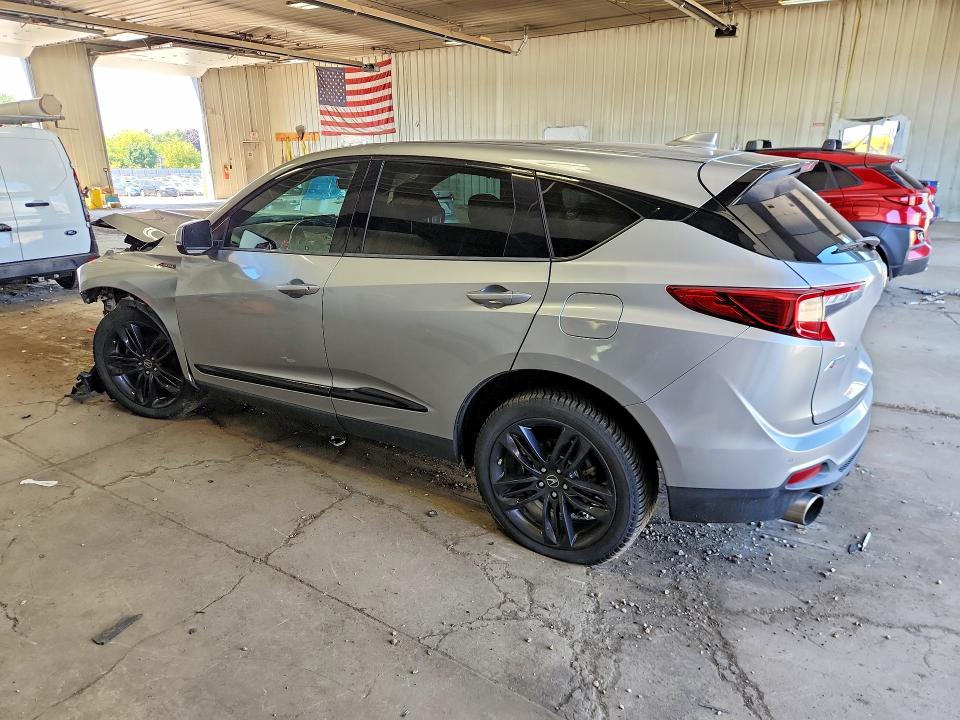 60842006 :رقم المزاد ، 5J8TC2H68LL027749 vin ، 2020 Acura Rdx مزاد بيع
