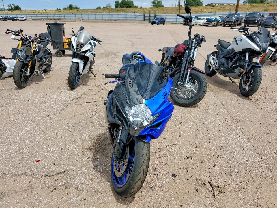 2007 Suzuki Gsx-r600 მანქანა იყიდება აუქციონზე, vin: JS1GN7DA172112973, აუქციონის ნომერი: 62798806