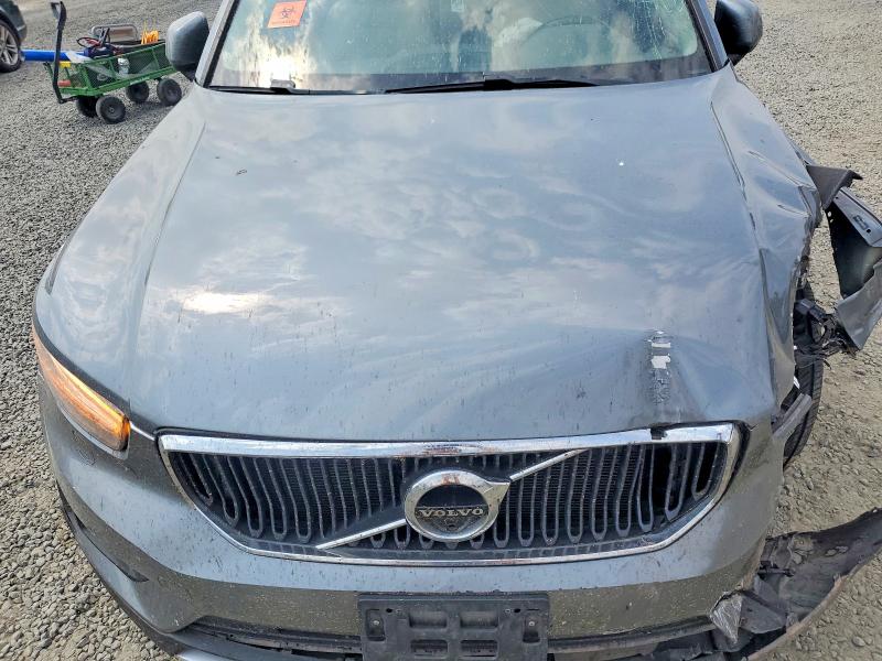 62054826 :رقم المزاد ، YV4162UK4K2139384 vin ، 2019 Volvo Xc40 مزاد بيع