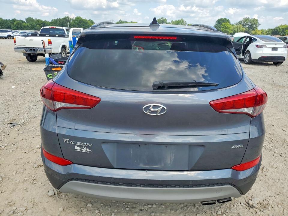 2018 Hyundai Tucson მანქანა იყიდება აუქციონზე, vin: KM8J3CA23JU804781, აუქციონის ნომერი: 63152686