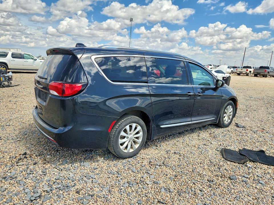 Продажа на аукционе авто 2019 Chrysler Pacifica, vin: 2C4RC1BG4KR650473, номер лота: 61698926