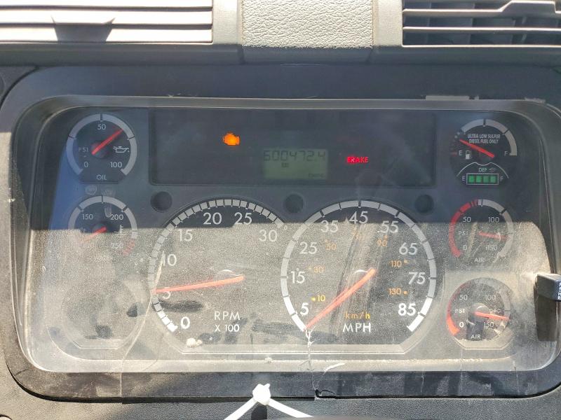 Продаж на аукціоні авто 2011 Freightliner Cascadia, vin: 1FUJGEDR6BLBB4129, номер лоту: 60299546