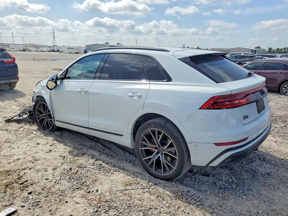 62823746 :رقم المزاد ، WA1FVBF19ND021916 vin ، 2022 Audi Q8 مزاد بيع