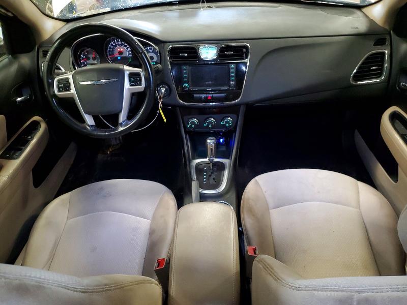 62833186 :رقم المزاد ، 1C3BC1FB2BN549627 vin ، 2011 Chrysler 200 مزاد بيع
