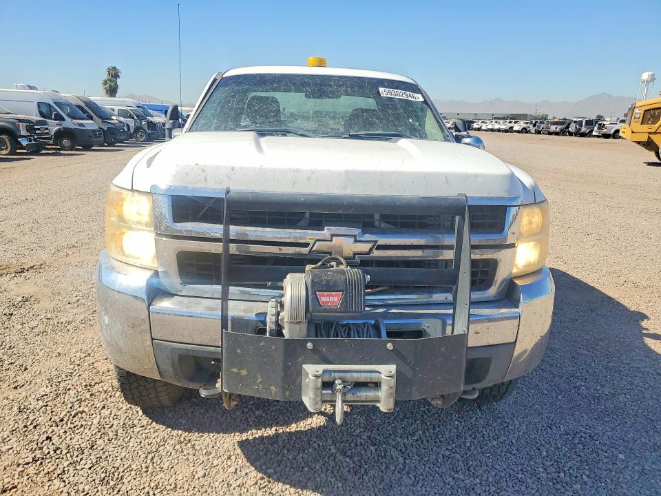 Продажа на аукционе авто 2008 Chevrolet Silverado, vin: 1GCHK29648E157626, номер лота: 59302946