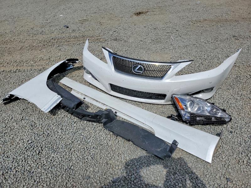 61860846 :رقم المزاد ، JTHFF2C26A2509385 vin ، 2010 Lexus Is 250c مزاد بيع