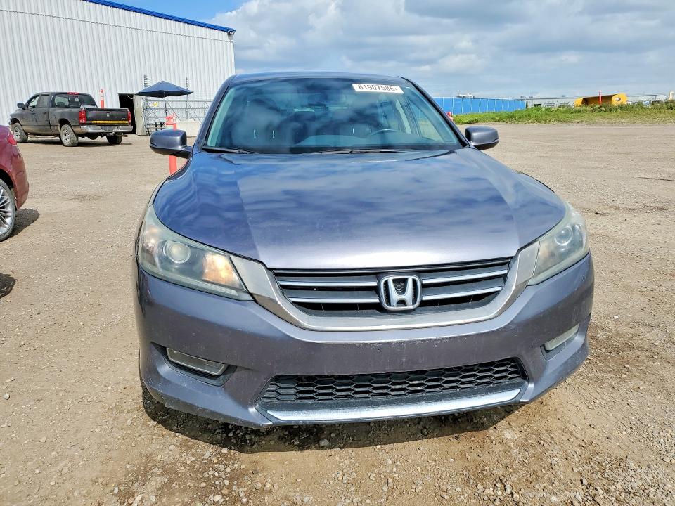 61907586 :رقم المزاد ، 1HGCR2F57DA801298 vin ، 2013 Honda Accord مزاد بيع