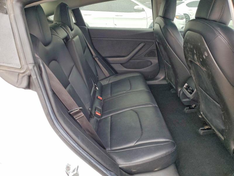 Продажа на аукционе авто 2018 Tesla Model 3, vin: 5YJ3E1EA8JF005813, номер лота: 59850426
