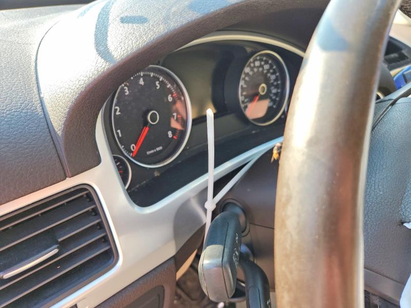 62747736 :رقم المزاد ، WVGFF9BP8CD005379 vin ، 2012 Volkswagen Touareg مزاد بيع
