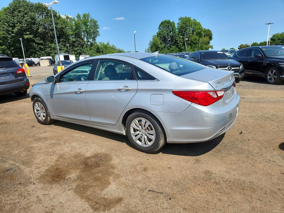 62011056 :رقم المزاد ، 5NPEB4AC0CH322208 vin ، 2012 Hyundai Sonata مزاد بيع