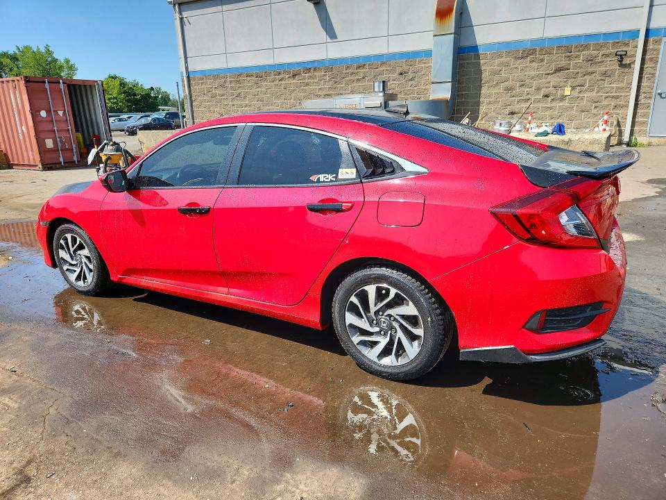 62441686 :رقم المزاد ، 2HGFC2F83KH593444 vin ، 2019 Honda Civic مزاد بيع