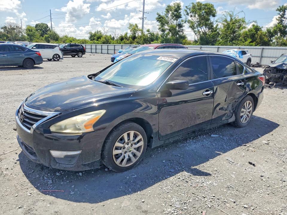 2015 Nissan Altima მანქანა იყიდება აუქციონზე, vin: 1N4AL3AP0FC289578, აუქციონის ნომერი: 62137036
