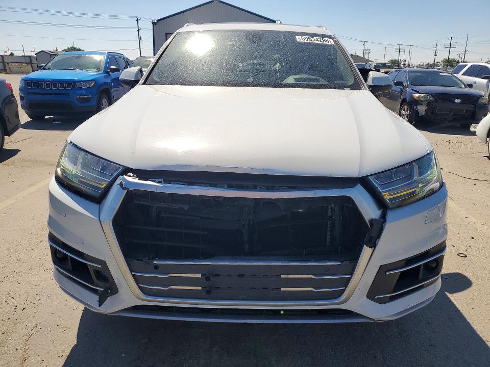 59654296 :رقم المزاد ، WA1VAAF70JD040855 vin ، 2018 Audi Q7 مزاد بيع