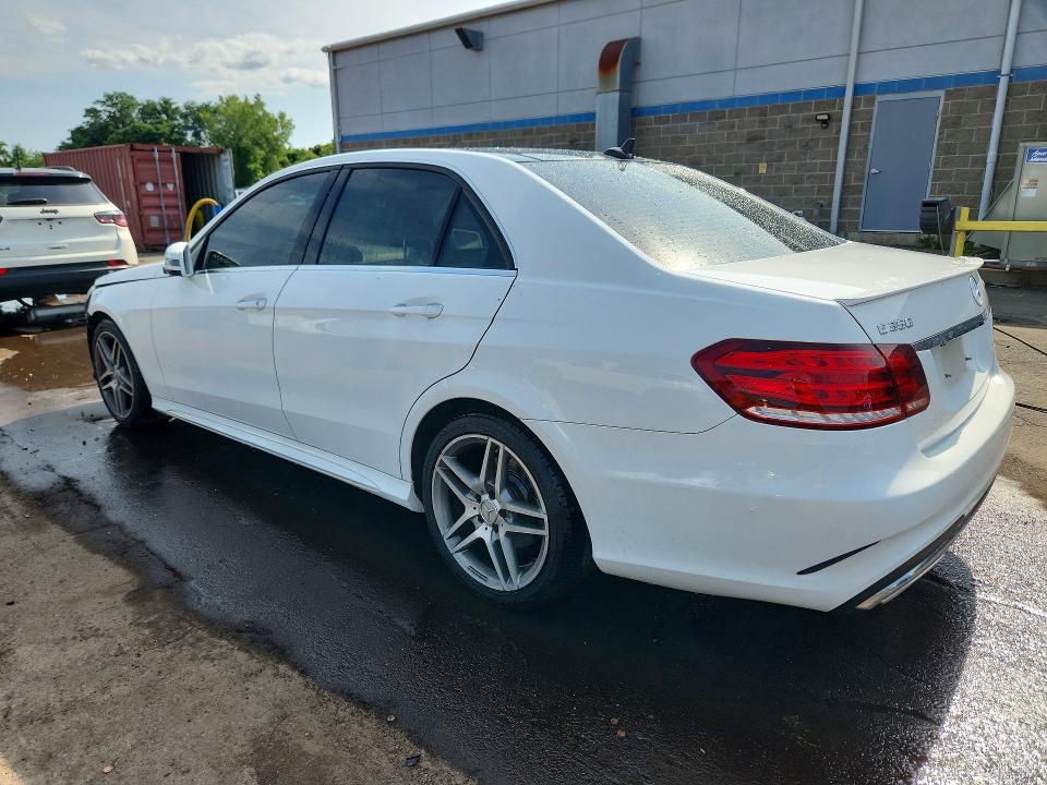 61973126 :رقم المزاد ، WDDHF8JB4EB073230 vin ، 2014 Mercedes-benz E مزاد بيع