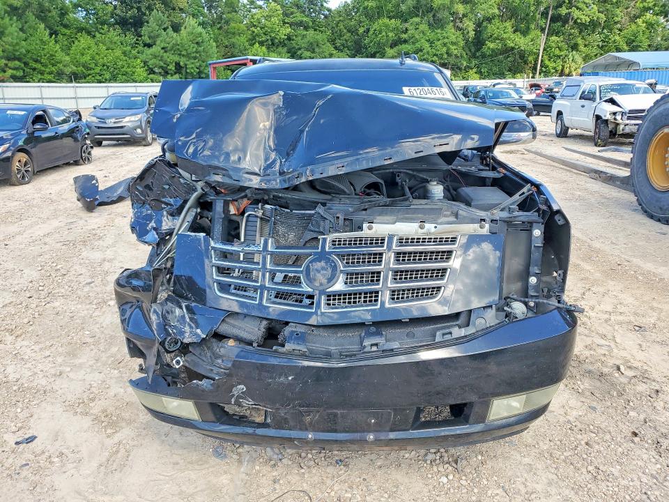 2011 Cadillac Escalade მანქანა იყიდება აუქციონზე, vin: 1GYS4JEF6BR187771, აუქციონის ნომერი: 61204616