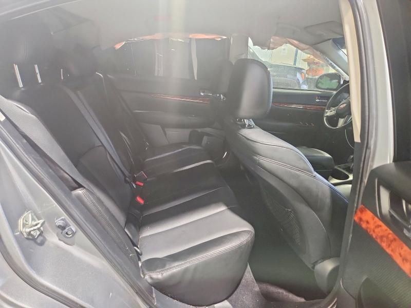 61737866 :رقم المزاد ، 4S3BMDJ6XB2214959 vin ، 2011 Subaru Legacy مزاد بيع