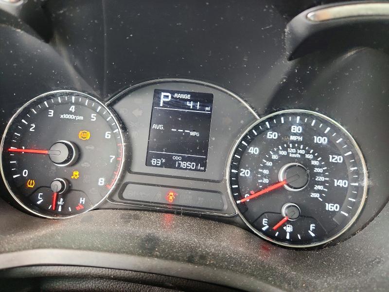 61931706 :رقم المزاد ، 3KPFK4A79HE069764 vin ، 2017 Kia Forte مزاد بيع