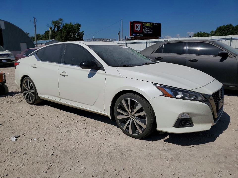 Продаж на аукціоні авто 2019 Nissan Altima, vin: 1N4BL4CV2KN315781, номер лоту: 59371546
