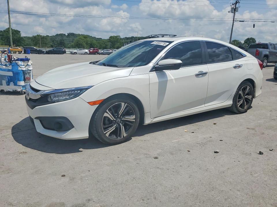 61893776 :رقم المزاد ، 19XFC1F95HE004433 vin ، 2017 Honda Civic مزاد بيع