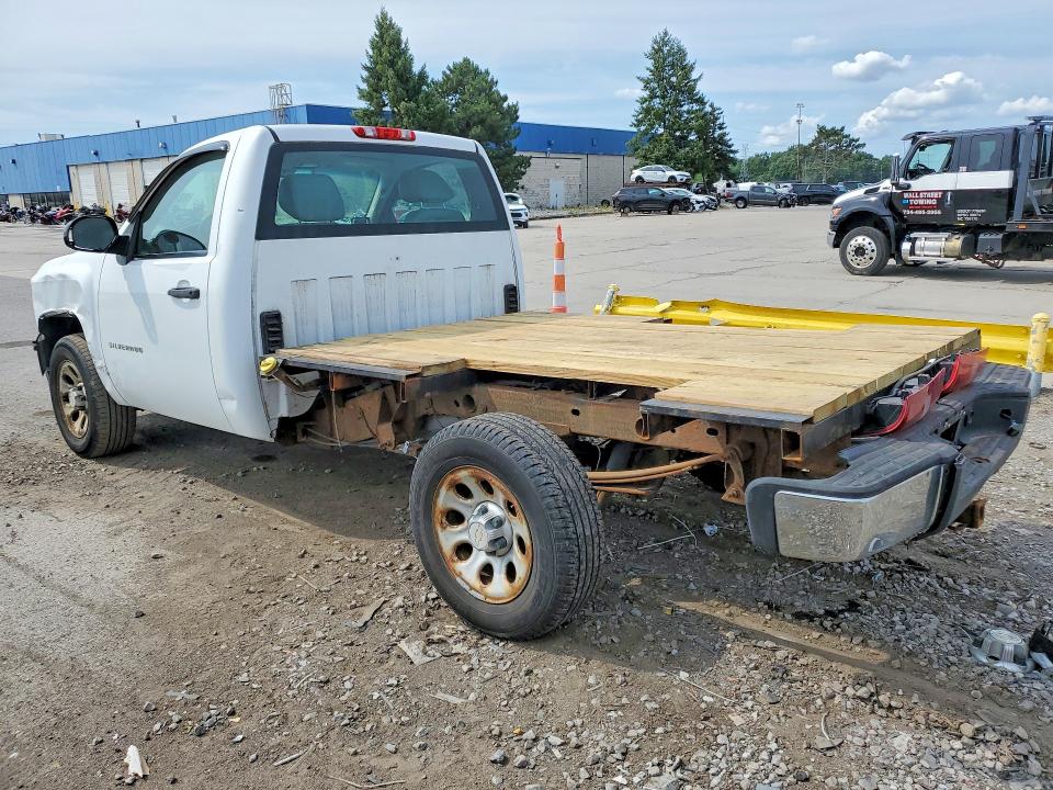 Продажа на аукционе авто 2010 Chevrolet Silverado, vin: 1GCPCPEA2AZ213058, номер лота: 62440306