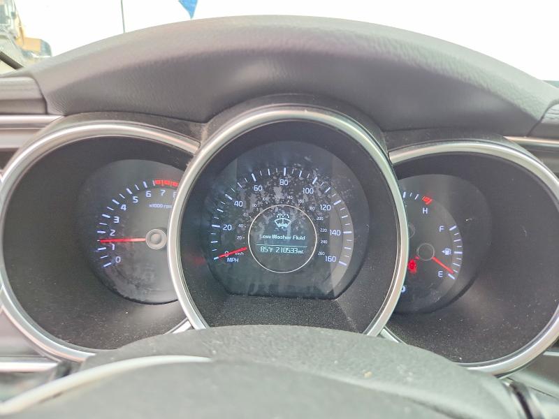60984786 :رقم المزاد ، 5XXGN4A70FG354823 vin ، 2015 Kia Optima مزاد بيع